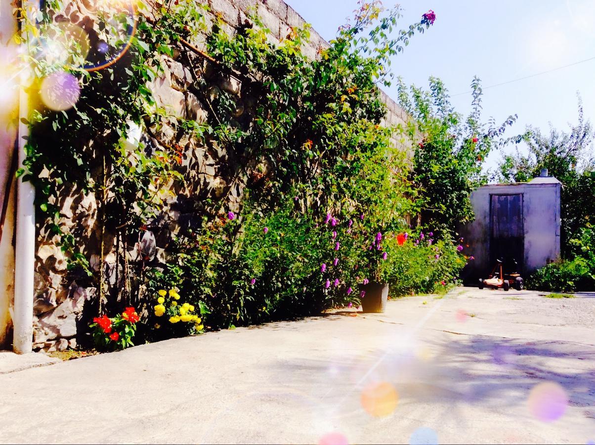 مبيت وإفطار Şǝki House On Ashiq Cuma Street 8 المظهر الخارجي الصورة